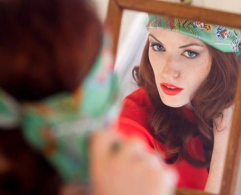 Hair & Make-up Styling: les chuchotements Femme by Kathrin Tollas
