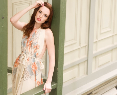 Hair & Make-up Styling: les chuchotements Femme by Kathrin Tollas