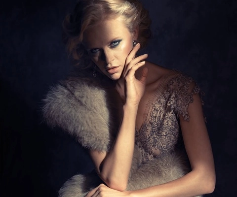 Hair & Make-up Styling: Ray of Light by Kathrin Tollas