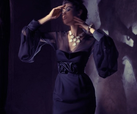 Hair & Make-up Styling: Ray of Light by Kathrin Tollas