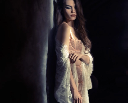 Hair & Make-up Styling: Ray of Light by Kathrin Tollas