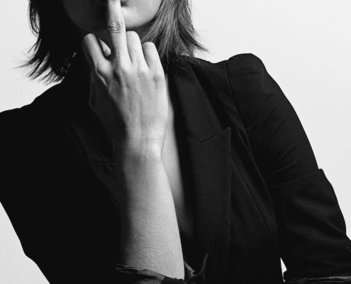 Hair & Make-up Styling: Ronja Furrer by Kathrin Tollas